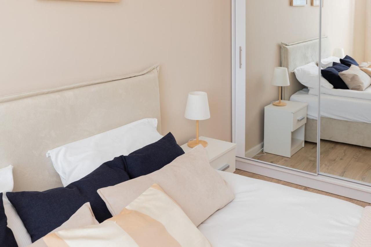 Apartament Sea Waves With Park View By Noclegi Renters Gdansk Ngoại thất bức ảnh